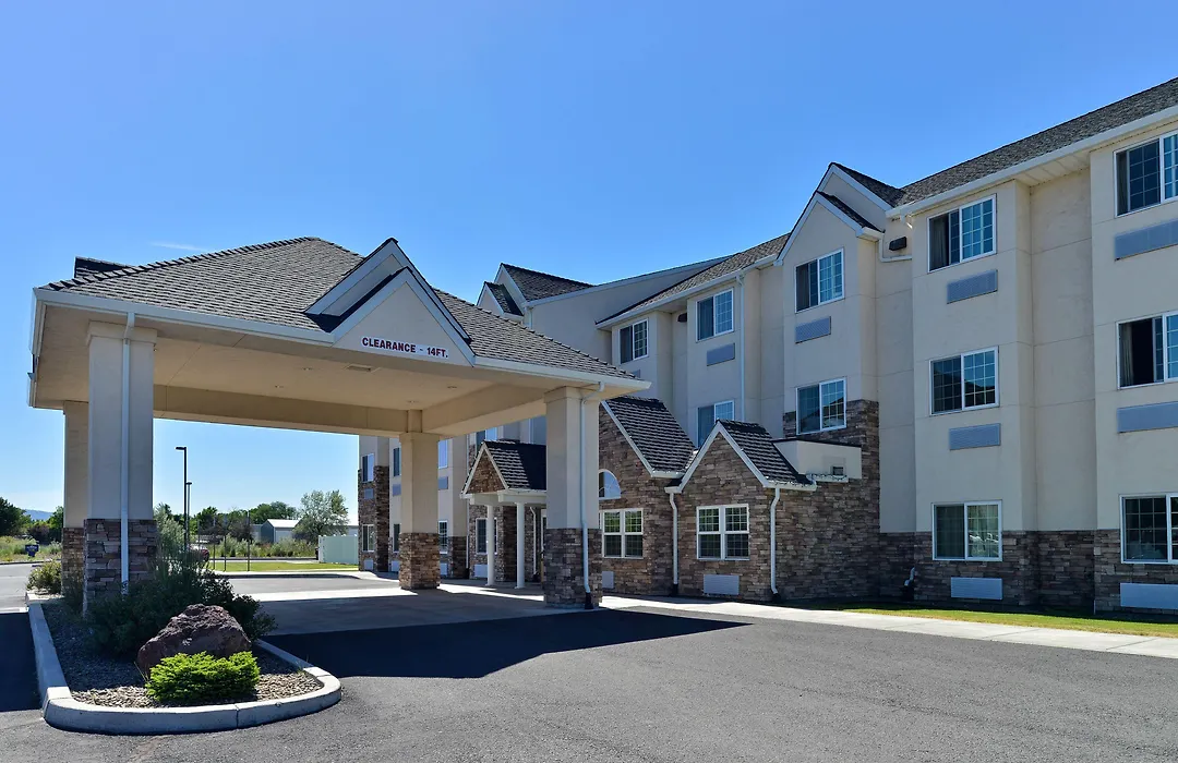 Microtel Inn & Suites By Wyndham Klamath Falls-1