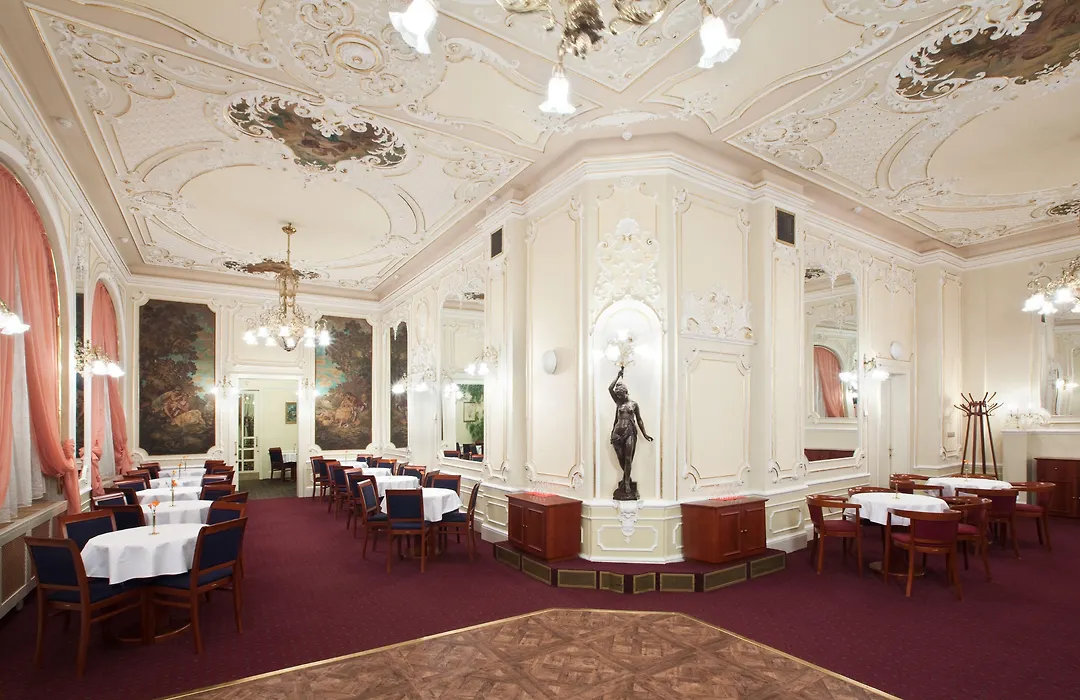 Orea Spa Hotel Palace Zvon Marianske Lazne-1