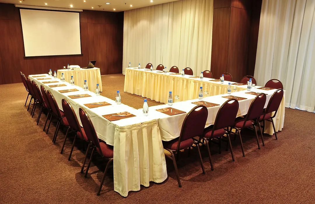 Bristol Merit Hotel-1