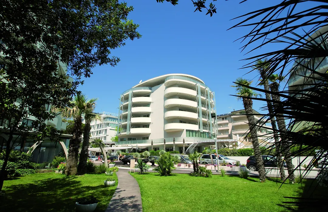 Hotel Premier & Suites - Premier Resort-1