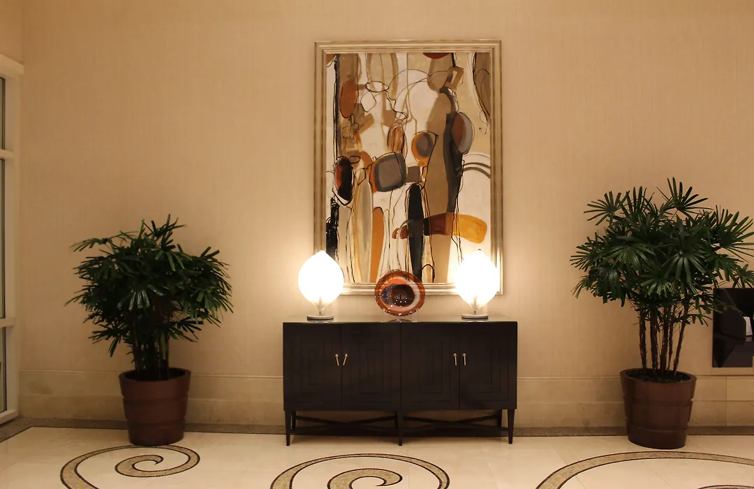 Luxury Suites International At The Signature-1