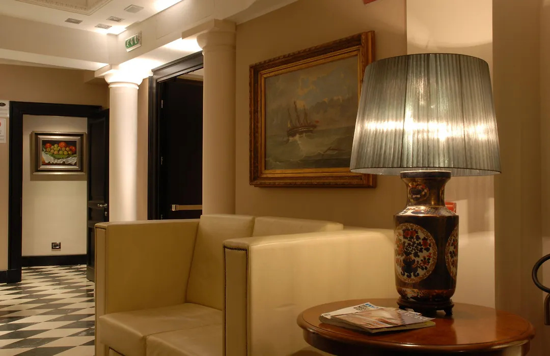 Hotel Excelsior-1