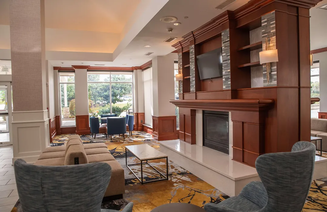 Hilton Garden Inn Erie-1