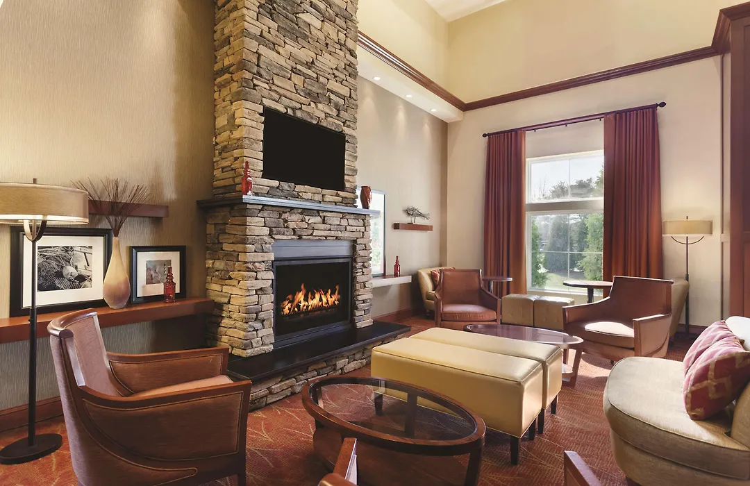 Hampton Inn & Suites Mystic-1