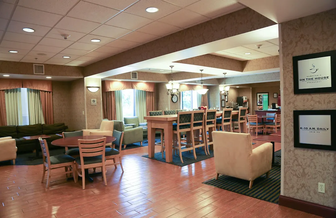 Hampton Inn Morehead-1