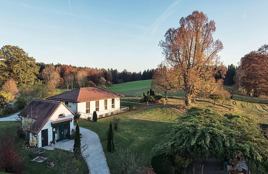 Biohotel Schlossgut Oberambach-1
