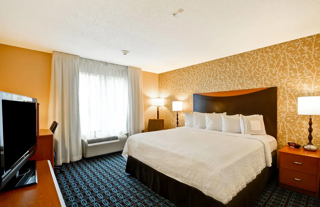 Fairfield Inn & Suites Tampa Fairgrounds/Casino-1