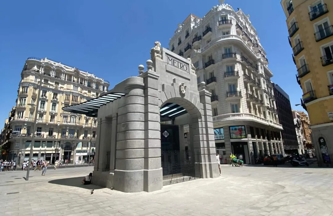 Hostal MH Fuencarral-1