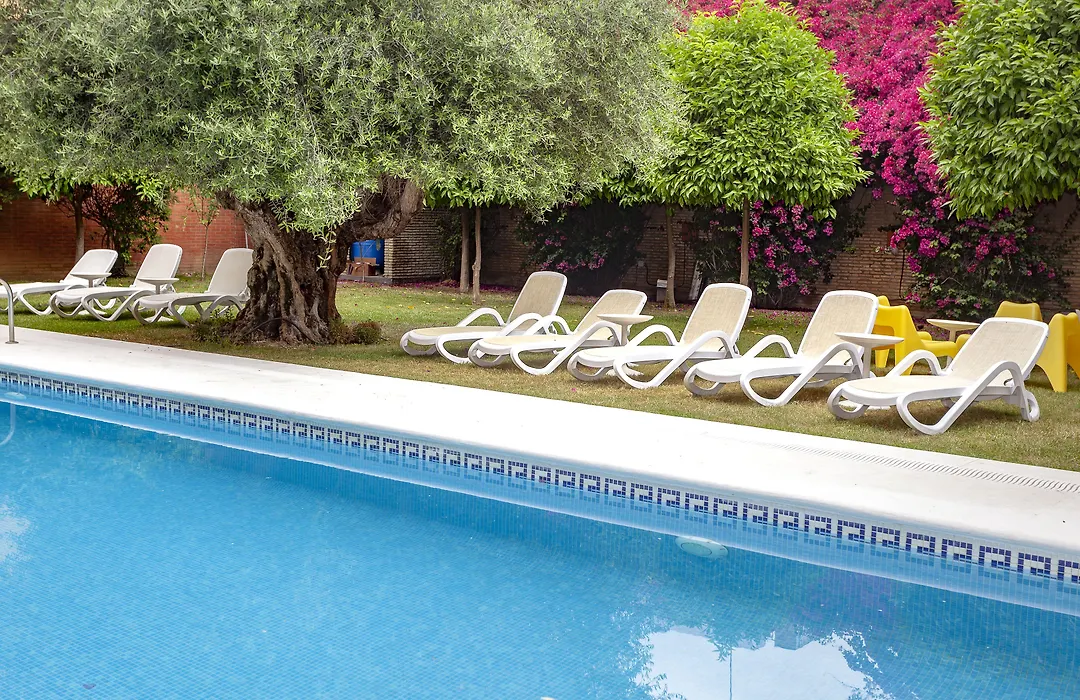 Aacr Hotel Monteolivos-1