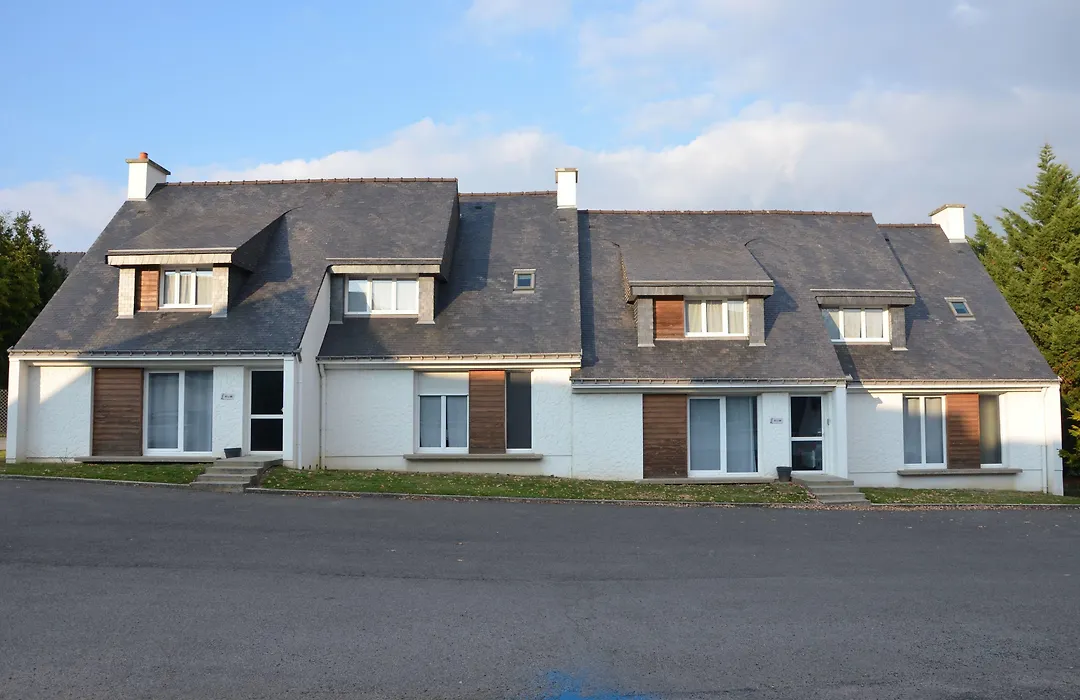 Logis Golfe Hotel-1