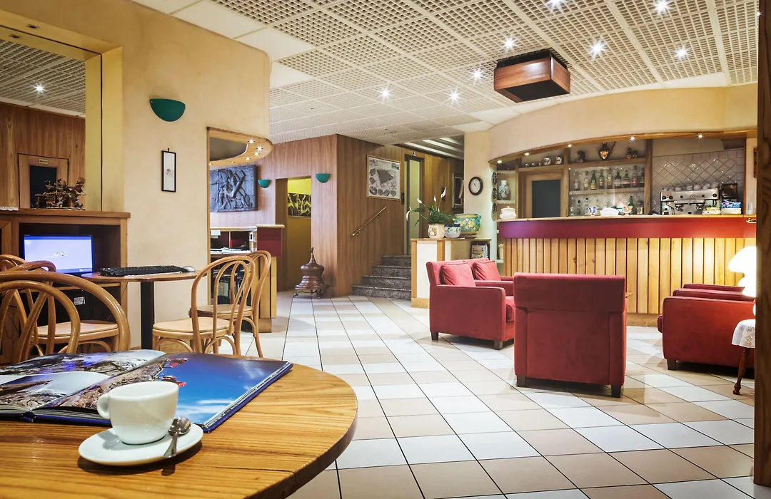 Hotel Roma-1
