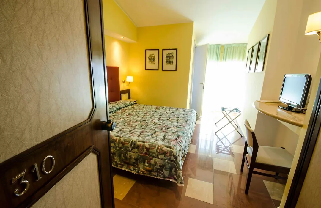 Hotel Tarconte-1
