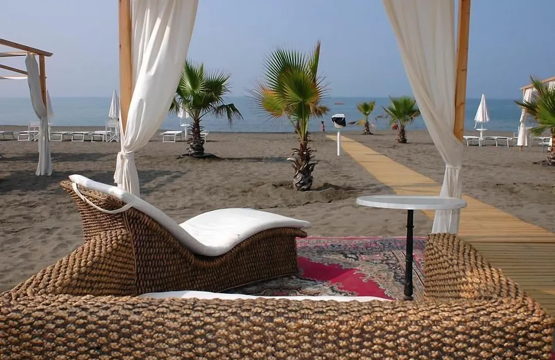 Domizia Palace Hotel-1