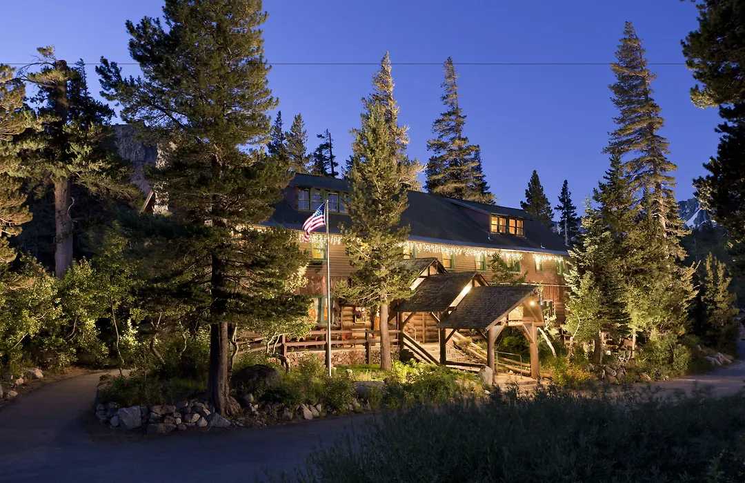 Tamarack Lodge-1