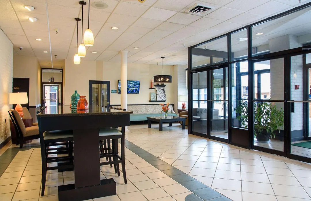 Quality Inn Lewisburg-1