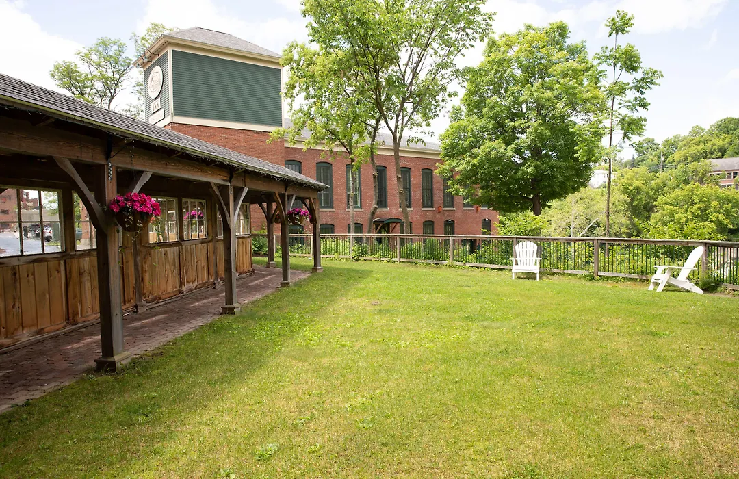 The Common Man Inn & Restaurant-1