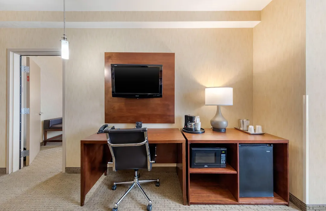 Comfort Suites Near City Of Industry - Los Angeles-1