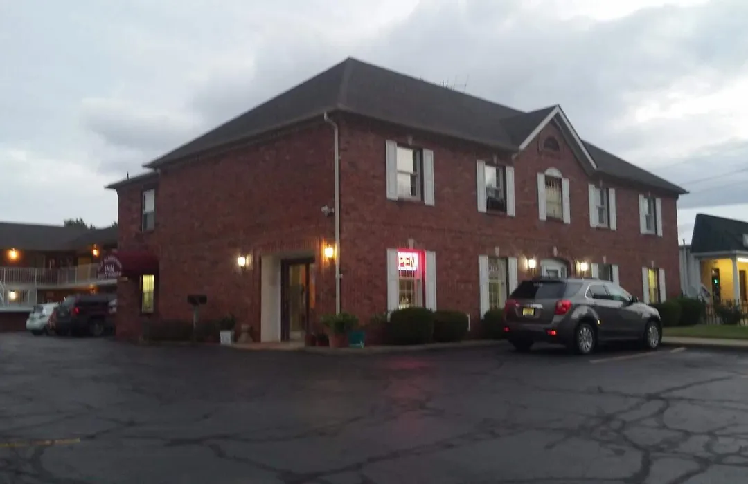Old Bardstown Inn-1