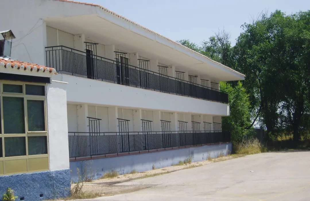 Hotel Manzanares-1