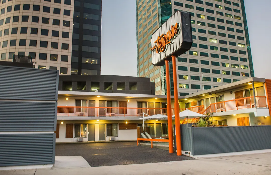 The Tangerine - A Burbank Hotel-1