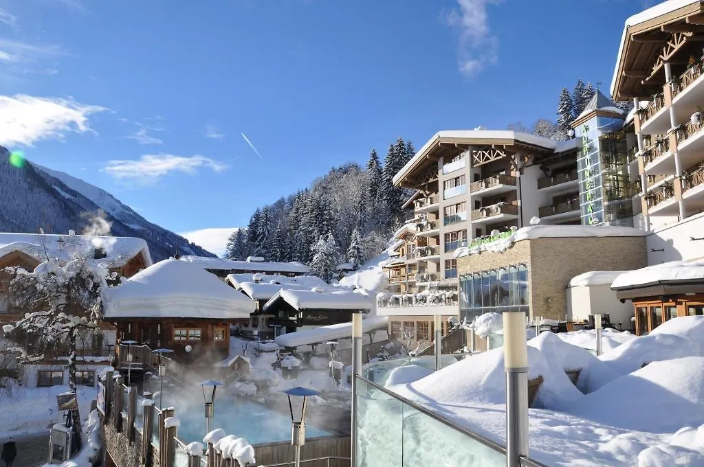 Hotel Alpine Palace-1