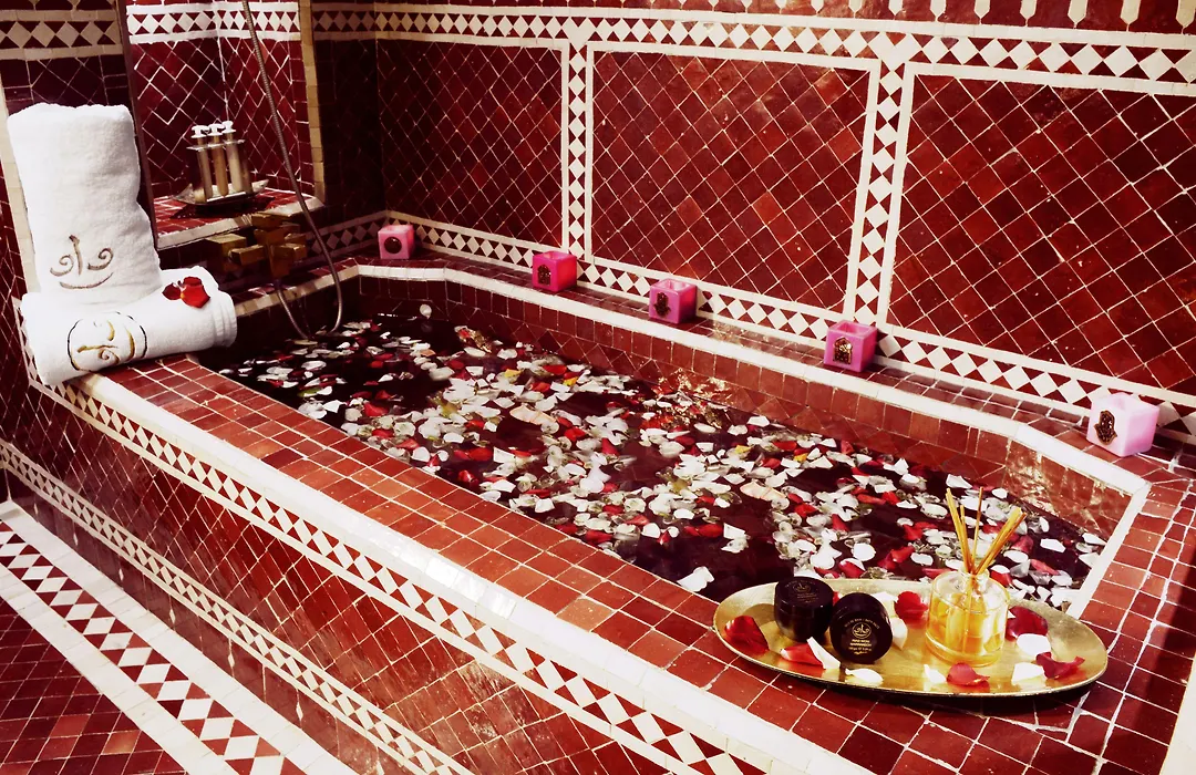 Riad Wow-1