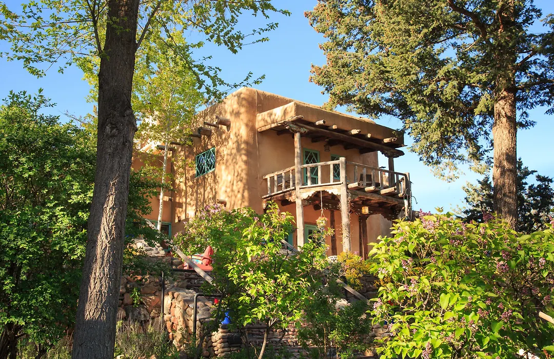 Inn Of The Turquoise Bear-1