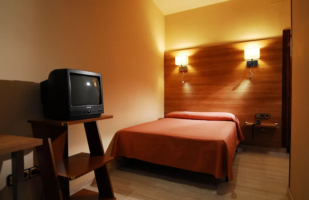 Hostal Aguilar-1