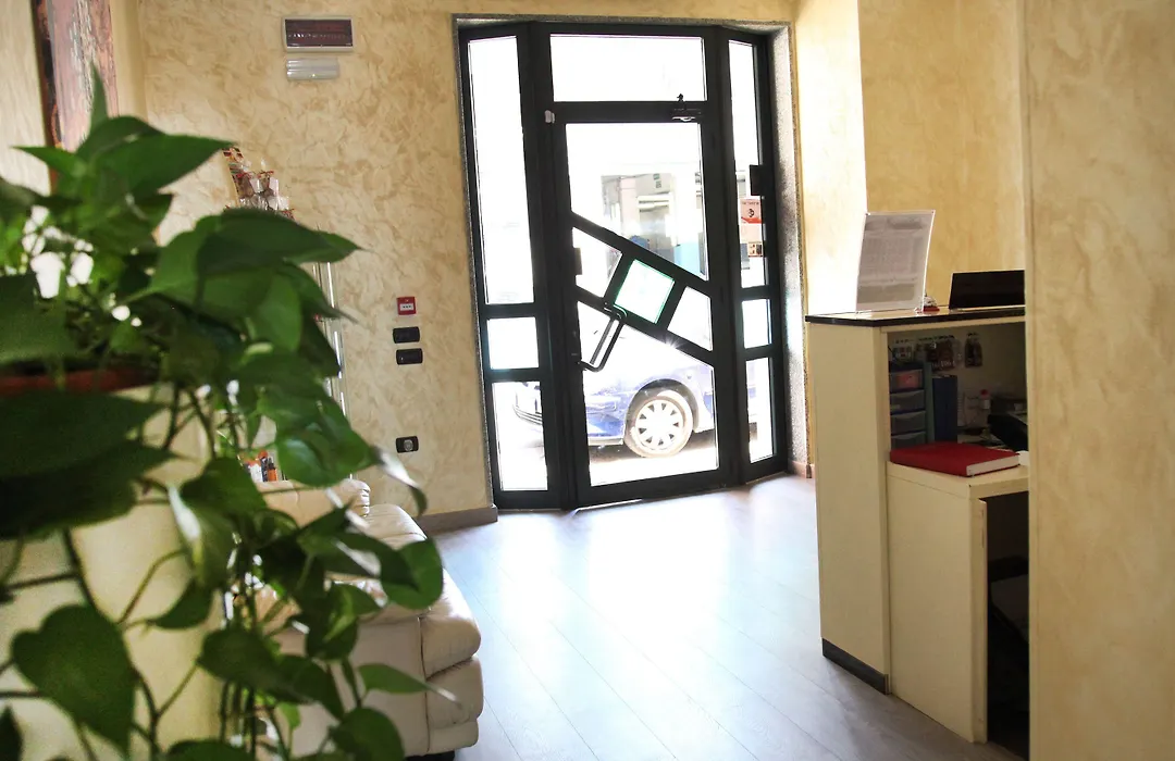 Hotel Sogni D'Oro Airport-1