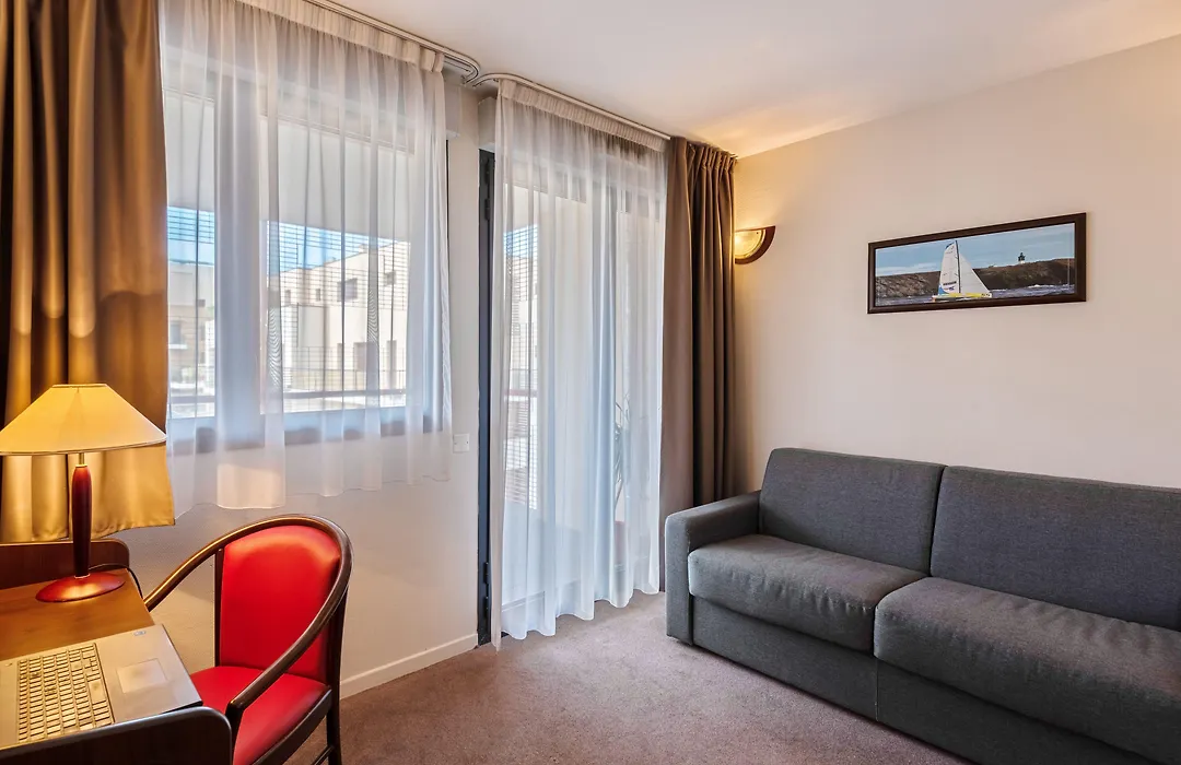 Appart'City Classic Montelimar-1