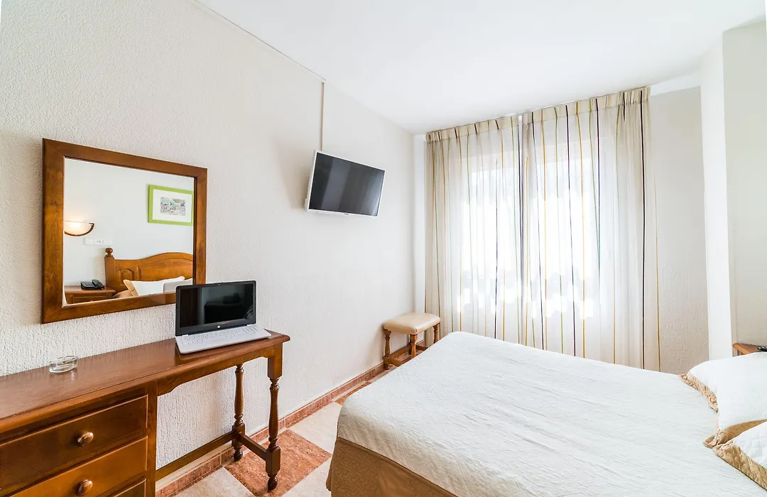Hotel Sevilla-1