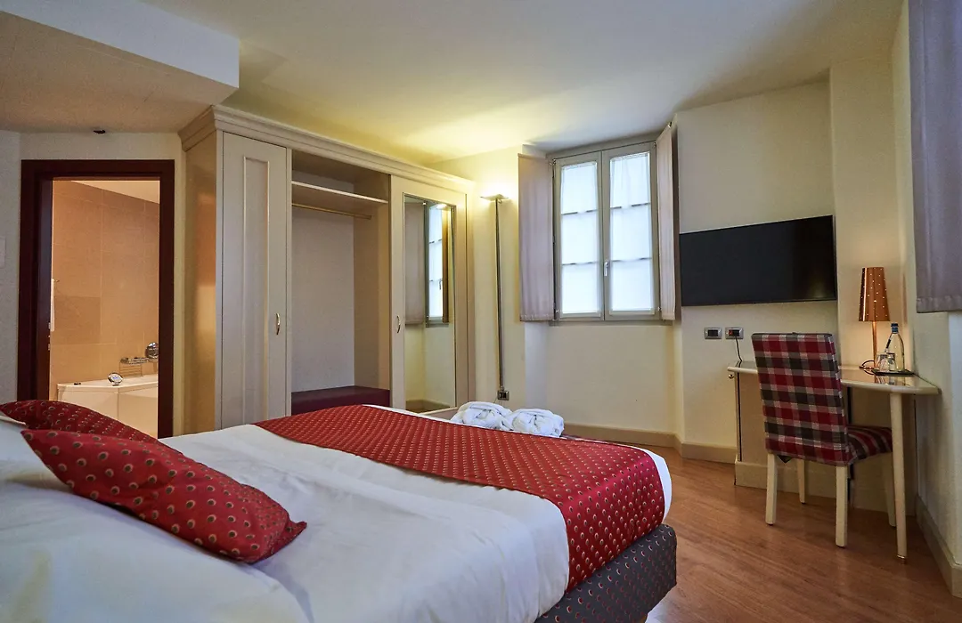 Hotel Centrale Best Western Signature Collection-1