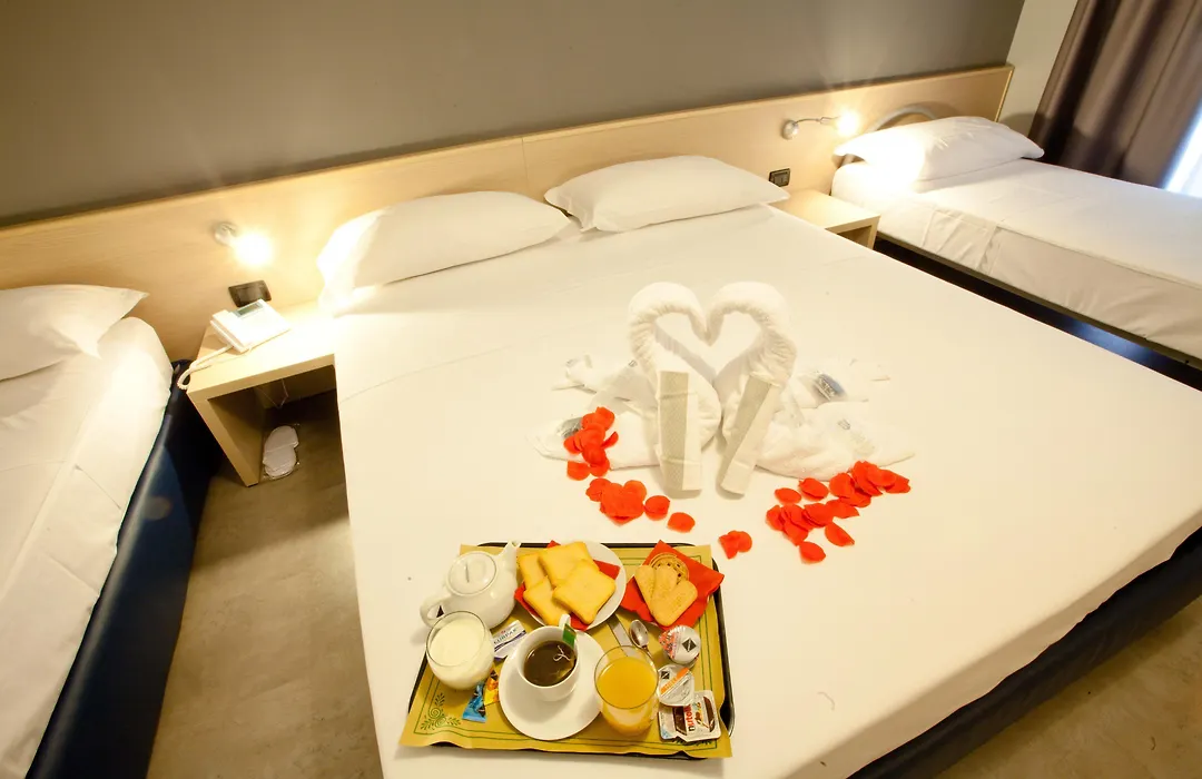 Adalesia Hotel&Coffee-1