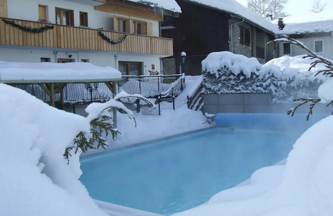 Loc'Hotel Alpen Sports-1