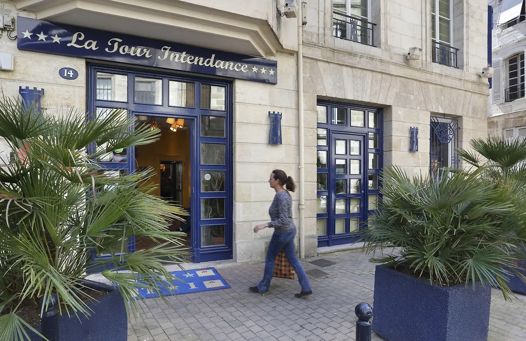 Hôtel La Tour Intendance-1