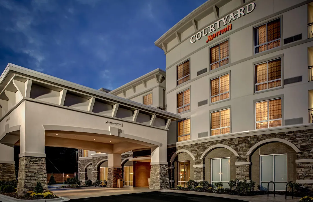Courtyard By Marriott Boone-1