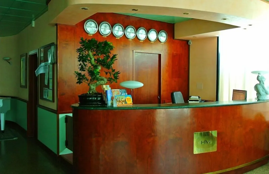 Hotel Mirage-1