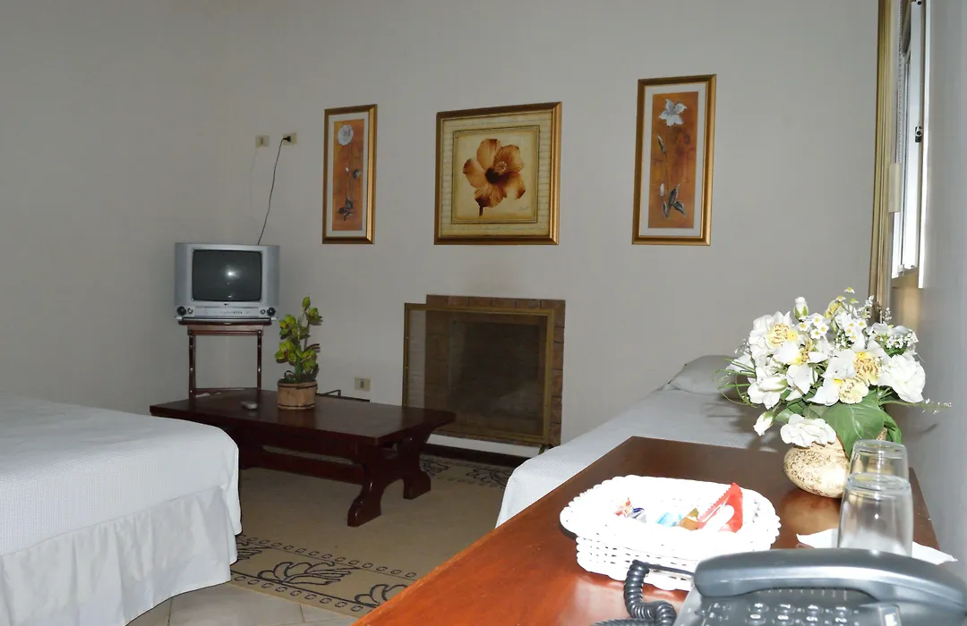 Hotel Lago das Pedras-1