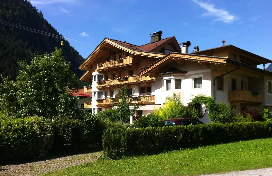 Apart Austria-1
