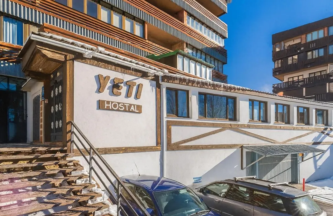 Hostal Yeti-1