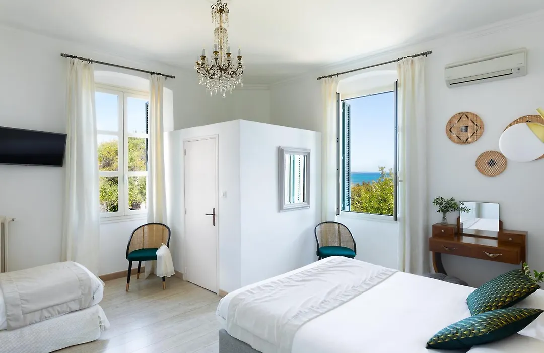 La Solenzara Hôtel&Appartement&SPA-1