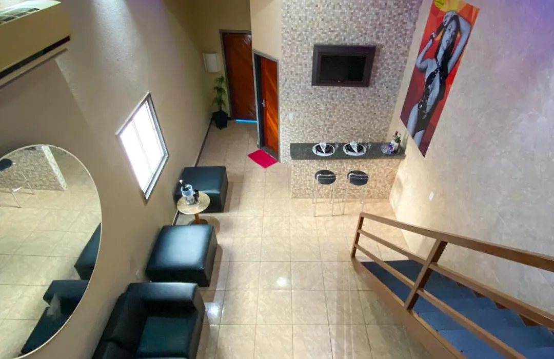 Motel Emoções (Adults Only)-1