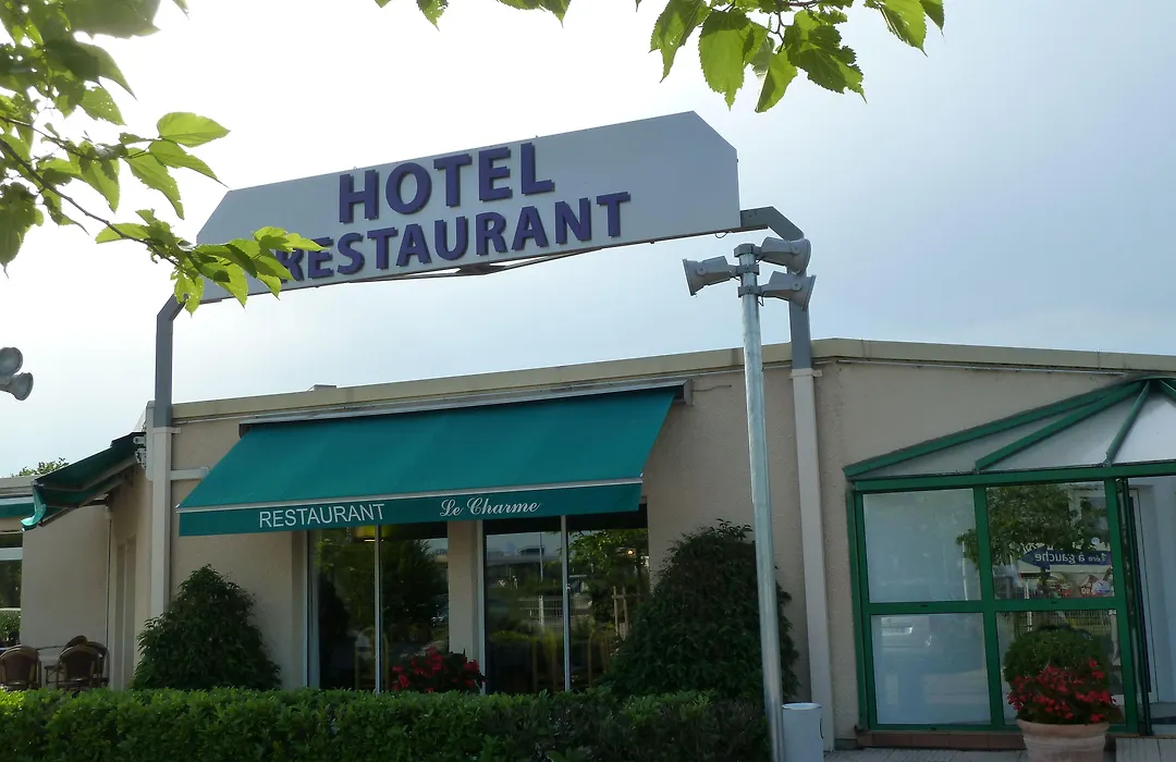 Charme Hotel en Beaujolais-1