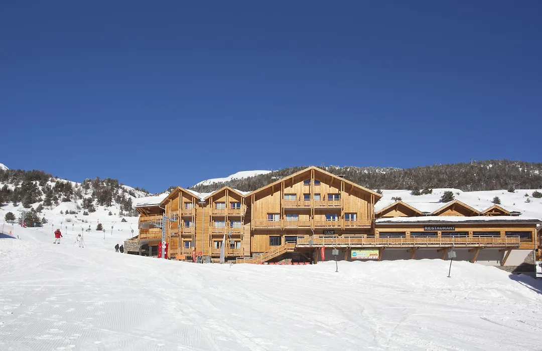Anova Hotel & Spa-1