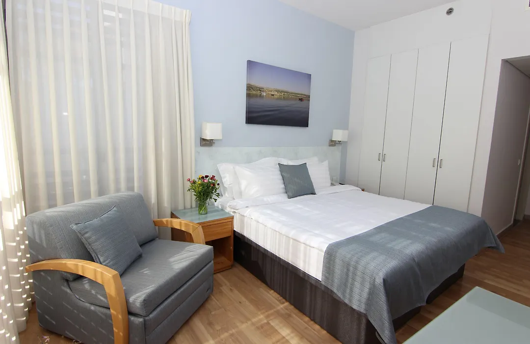 Hotel Poli Urban By Afi Hotels-1