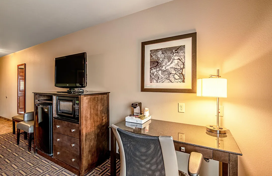 Spark By Hilton Glendive-1