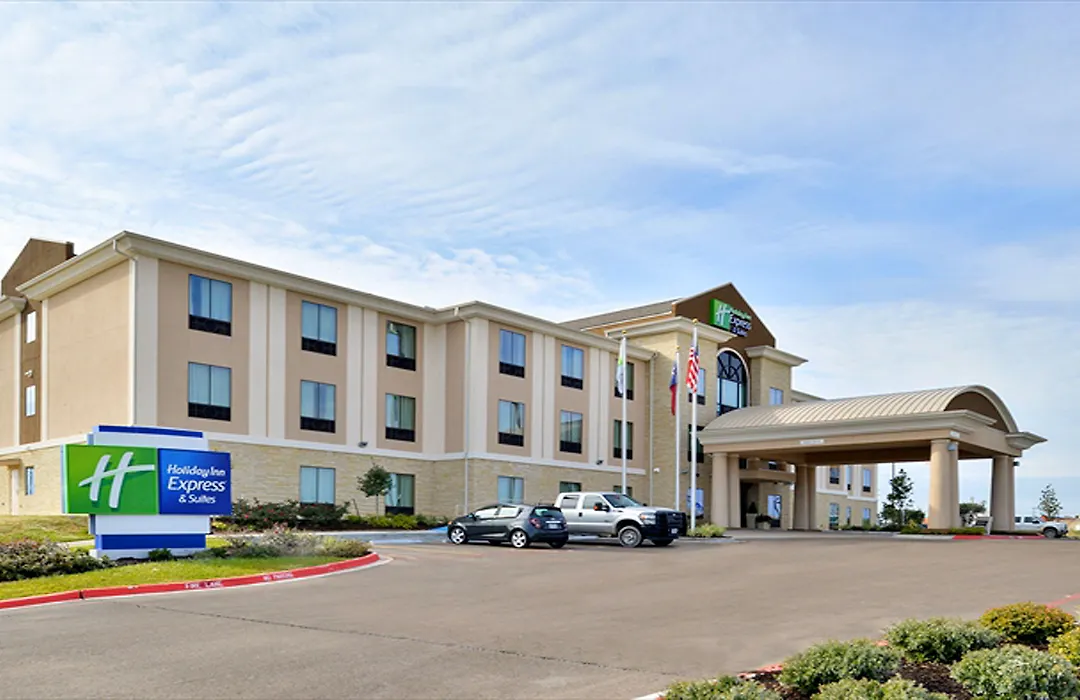 Holiday Inn Express And Suites Schulenburg By Ihg-1