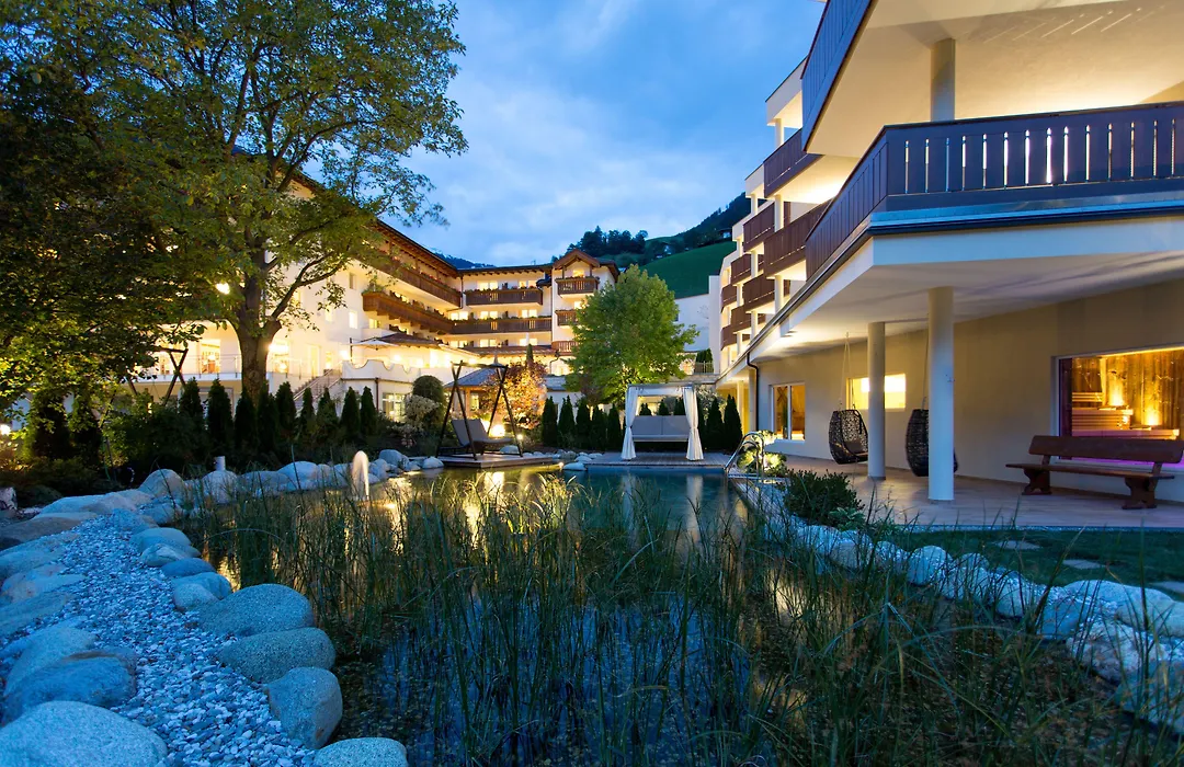 Wiesenhof Gardenresort-1
