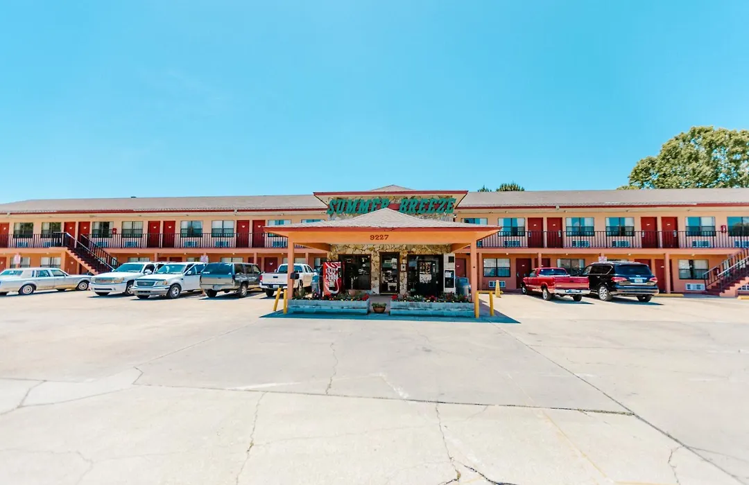 Summer Breeze Motel-1