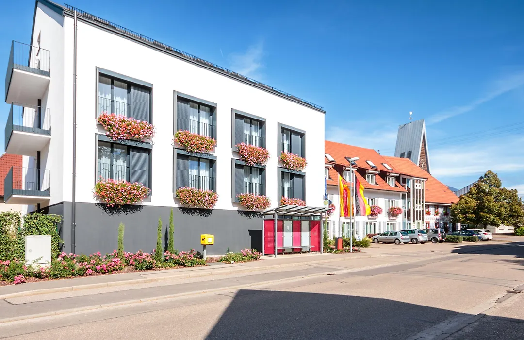 Hotel&Gasthaus Löwen-1